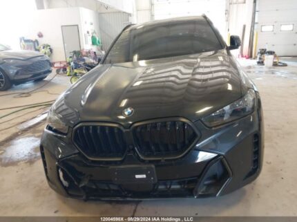 5UX33EX05R9S98172 2024 BMW