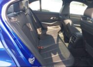 3MW5R7J03M8B83194 2021 BMW