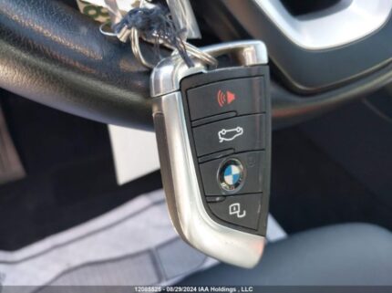 3MW5R7J06L8B08889 2020 BMW
