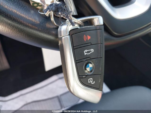 3MW5R7J06L8B08889 2020 BMW