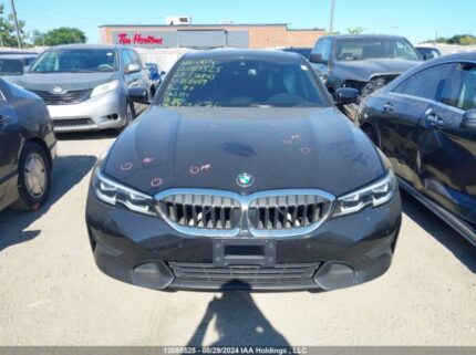 3MW5R7J06L8B08889 2020 BMW