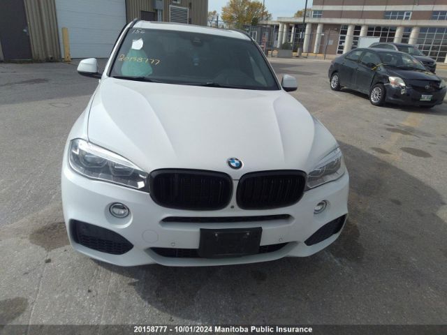 5UXKR6C57J0U14403 2018 BMW