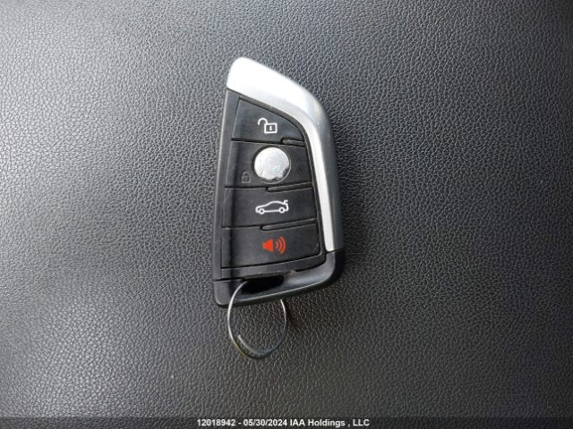 5UXTY5C02LLT38421 2020 BMW