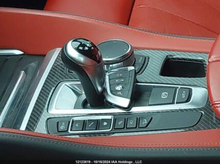 5YMKW8C50J0U72592 2018 BMW