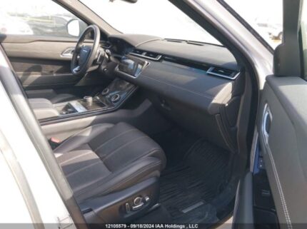 SALYL2FX5KA232240 2019 LAND ROVER