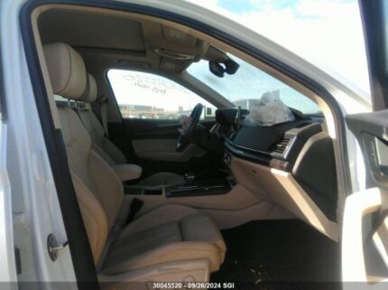 WA1EAAFY3M2137427 2021 AUDI