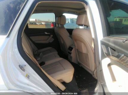 WA1EAAFY3M2137427 2021 AUDI