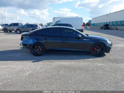 WAUC4CF58KA076307 2019 AUDI
