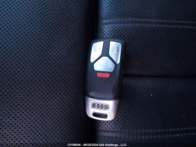 WAUCNAF48JN005477 2018 AUDI