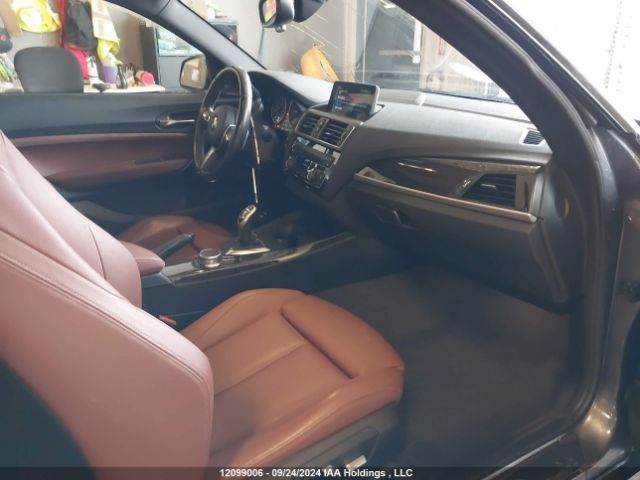 WBA2G3C34H7A25515 2017 BMW