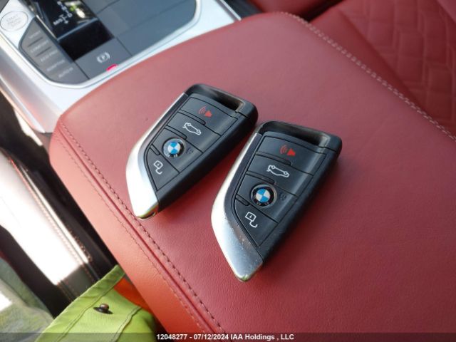 WBA5U9C04NFM31176 2022 BMW