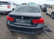 WBA8D9C58JA012988 2018 BMW