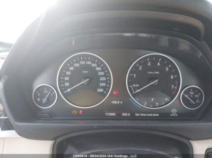 WBA8E3G54GNU04730 2016 BMW