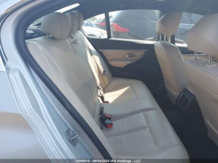 WBA8E3G54GNU04730 2016 BMW