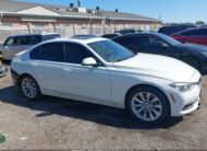 WBA8F1C54HK825678 2017 BMW