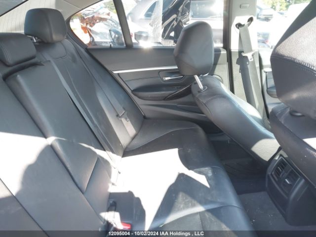 WBA8F1C54HK825678 2017 BMW