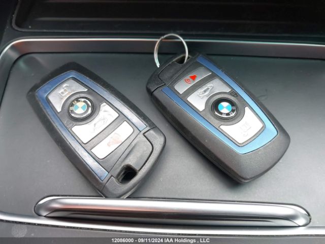 WBA8F1C55JK898533 2018 BMW