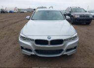 WBA8F1C55JK898533 2018 BMW