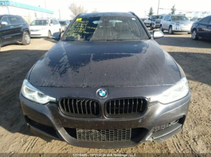 WBA8K3C53JA023948 2018 BMW