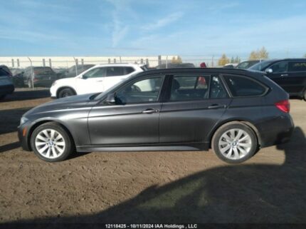 WBA8K3C53JA023948 2018 BMW