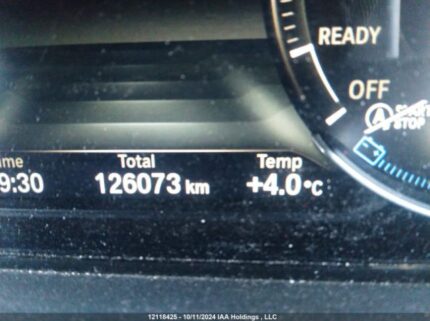 WBA8K3C53JA023948 2018 BMW