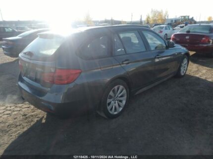 WBA8K3C53JA023948 2018 BMW