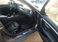 WBA8K3C53JA023948 2018 BMW