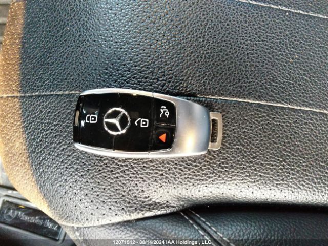 WDDZF4KB2KA511921 2019 MERCEDES-BENZ