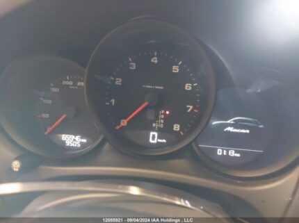 WP1AA2A54JLB11416 2018 PORSCHE