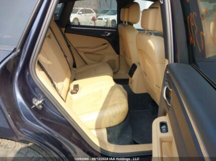 WP1AA2A56JLB24392 2018 PORSCHE