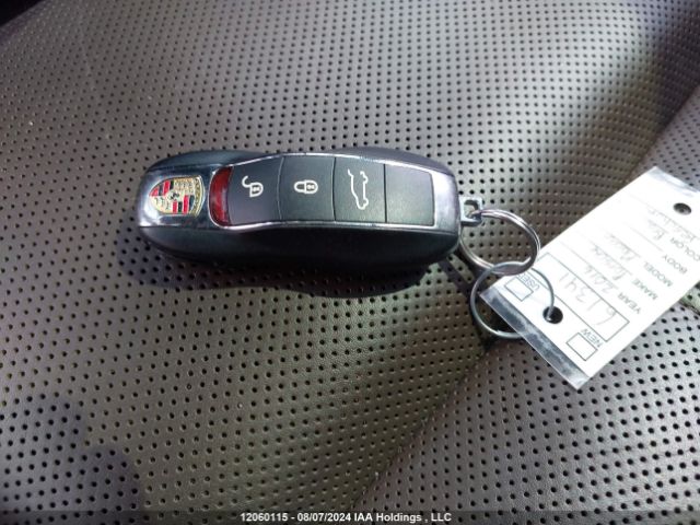 WP1AB2A59GLB48661 2016 PORSCHE