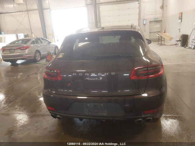 WP1AB2A59GLB48661 2016 PORSCHE