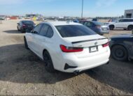 3MW5R7J00L8b38132 2020 BMW