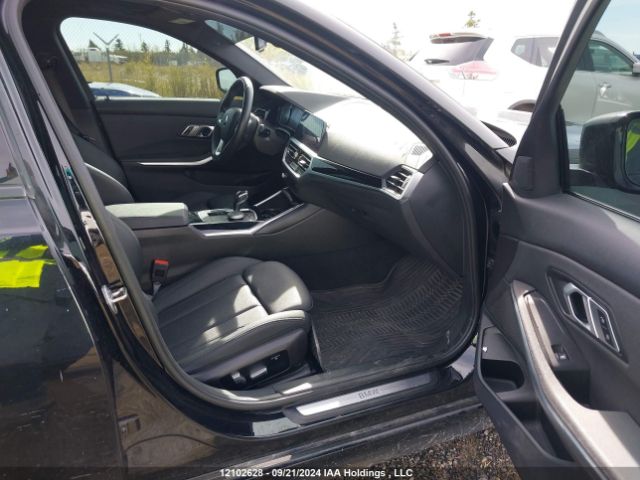 3MW5R7J01M8B74395 2021 BMW