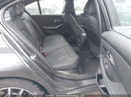 3MW5R7J03M8b98066 2021 BMW