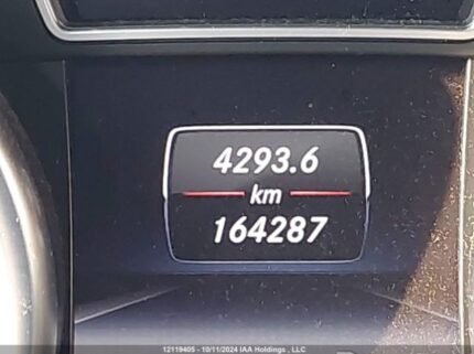 4JGDF2EE8GA637539 2016 MERCEDES-BENZ