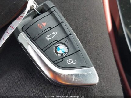 5UX33DT06N9K90494 2022 BMW