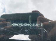 5UXCW2C09M9G48121 2021 BMW