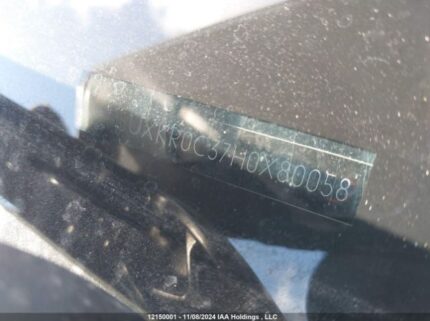 5UXKR0C37H0x80058 2017 BMW