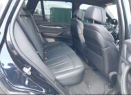 5UXKR0C37H0x80058 2017 BMW