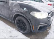5UXTS3C5XJ0y95013 2018 BMW
