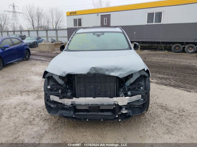 5YM13EC07R9v22242 2024 BMW