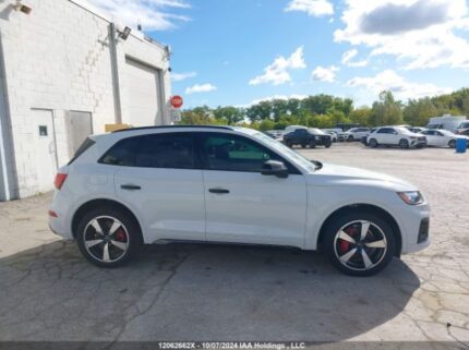 WA1EAAFY1M2006092 2021 AUDI