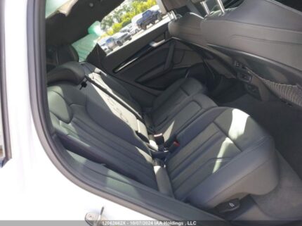 WA1EAAFY1M2006092 2021 AUDI
