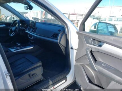 WA1EAAFY8M2117481 2021 AUDI
