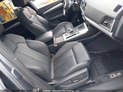 WA1F2BFY1L2048526 2020 AUDI
