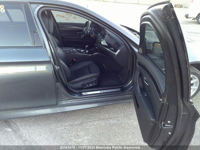 WBA5B3C59GG260694 2016 BMW