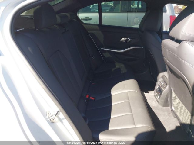 WBA5R7C59KAJ86272 2019 BMW
