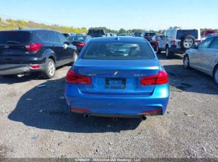 WBA8B7C30HA190154 2017 BMW