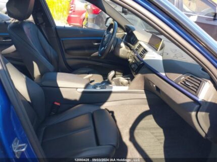 WBA8B7C30HA190154 2017 BMW